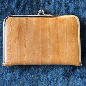 LEE SANDS Eel Skin kisslock clutch wallet Silver Accents New